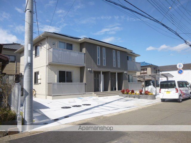 モンステラの外観写真