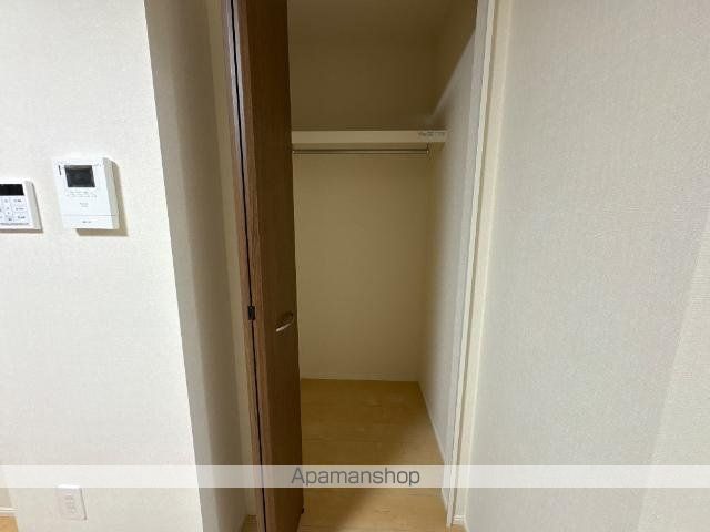 THE BASE 神明の内装写真