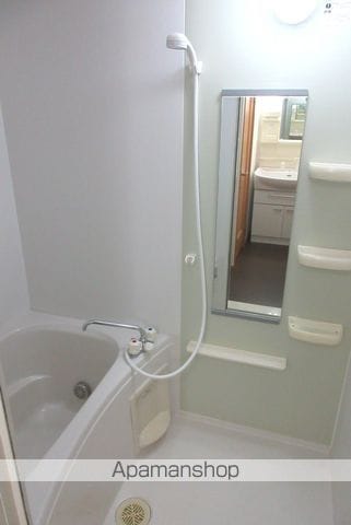 バ-シア ユ-の内装写真