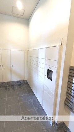 レジディア西麻布[1R/33.83m2]の共用部