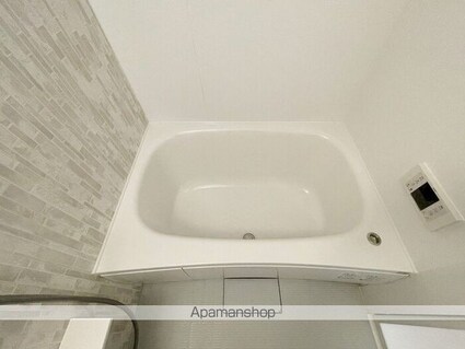 グラナーデ目白御留山[3DK/54.65m2]のバス