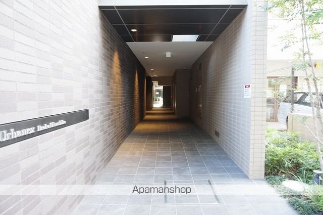 アーバネックス江坂広芝の玄関写真