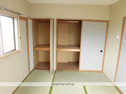 チェリーヒル[2DK/55.58m2]の収納