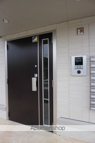 ラフィーネ伊都IIの玄関写真