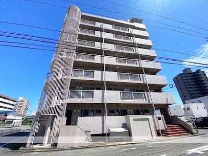 エストレーラ倉敷[1R/24.65m2]の外観1