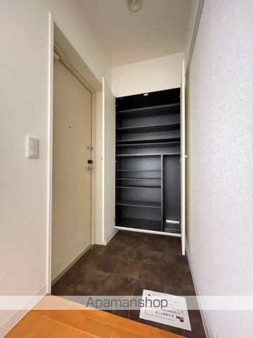 YZ mahorobaの内装写真