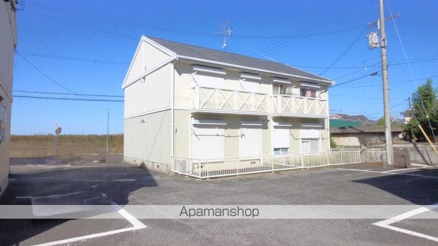 ヴィラージュ堀川A・B棟の外観写真