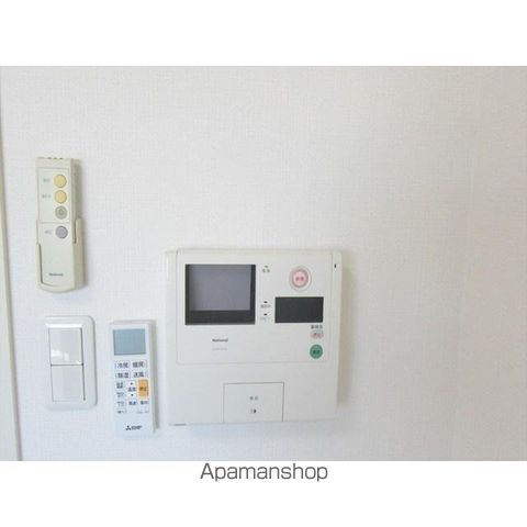 【中野区本町のマンションの写真】