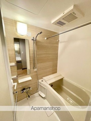 ロイジェントパークス四ツ谷[1R/40.68m2]のバス