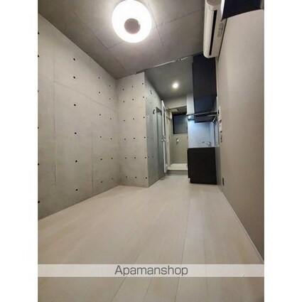 ＫＯＳＴＩＣ　ＭＩＮＯＷＡ[1R/18.41m2]のリビング・居間