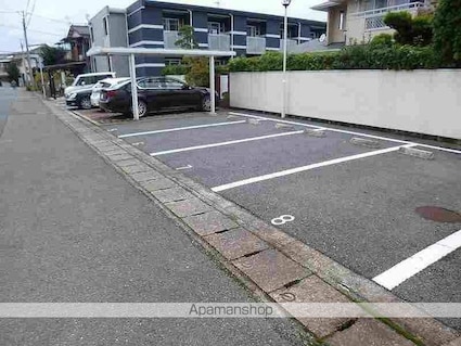 レオネクストＡｒａｏ[1K/30.84m2]の駐車場