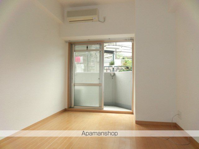 ESREAD上本町北の内装写真