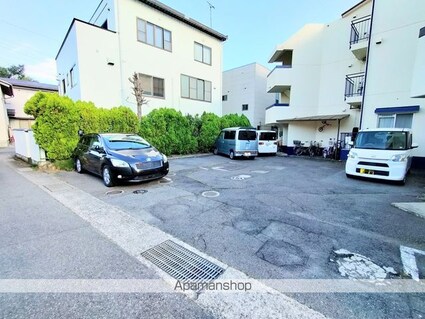 長野県長野市平林２丁目[2DK/48.76m2]の駐車場2