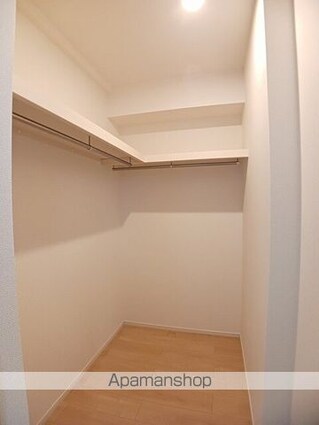 ネスル[1LDK/48.35m2]の収納