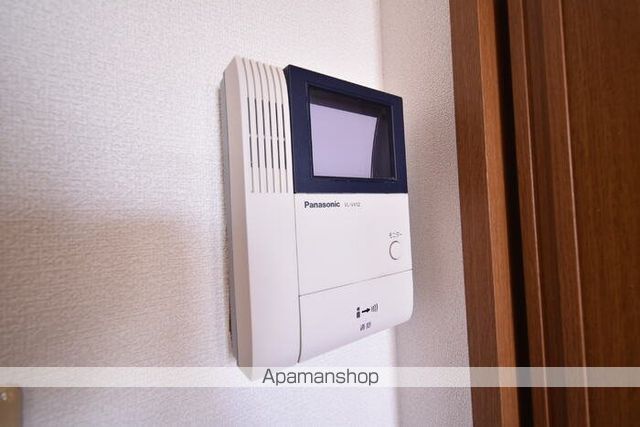 リビングタウン今里 C棟の内装写真