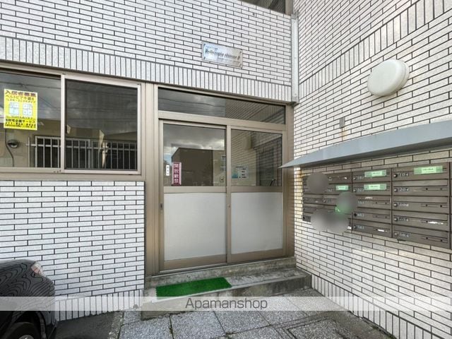 ベルトピア千歳8の玄関写真