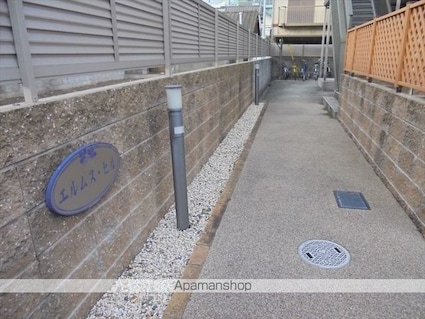 和歌山県和歌山市鷹匠町１丁目[1R/30.03m2]のエントランス