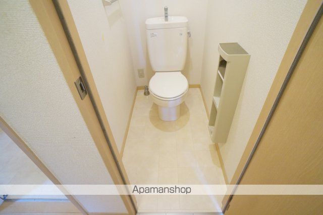クレストタウンF棟の内装写真