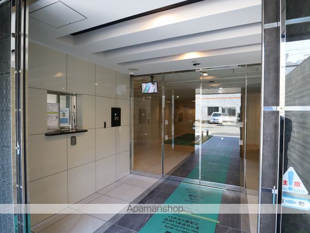 エスリード新栄グラティアの玄関写真