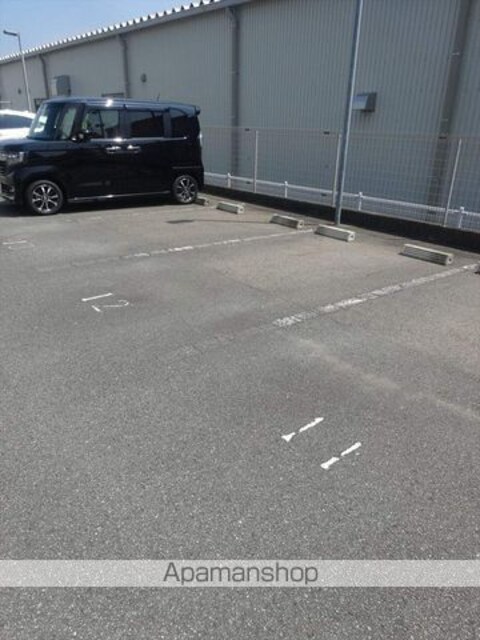 和歌山県和歌山市西浜[2LDK/51.21m2]の駐車場