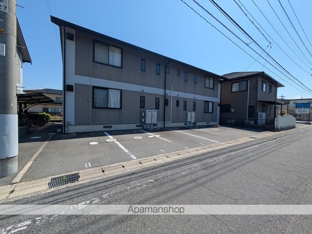 シャトー秋桜 B棟の外観写真