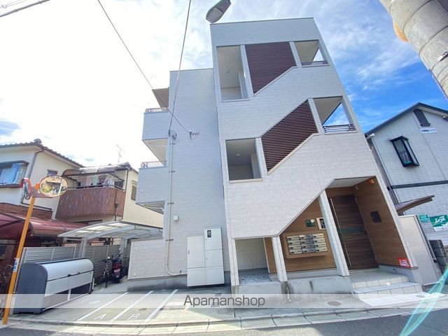 リビングライフ花園西町の外観写真