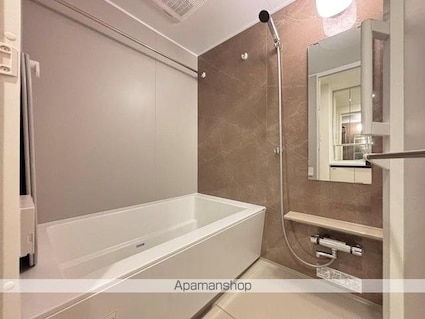 ルフォンリヴェント杉並永福[2SLDK/73.37m2]のバス