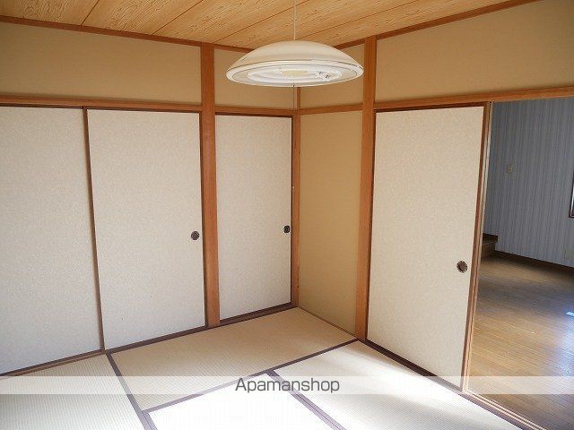 上賀茂テラスハウスの内装写真