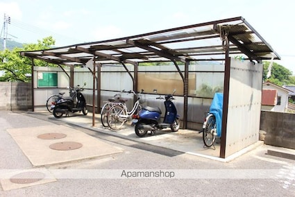 ウエストヒルズ桃谷[1K/21.37m2]の共用部5