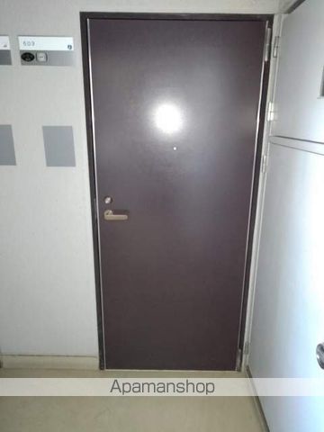ベルトピア新潟21の玄関写真
