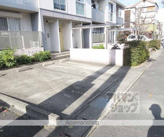 MAST COURT 勧修の外観写真