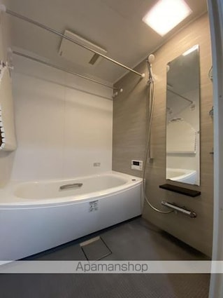 ロイヤルガーデン県庁前第２[3LDK/73.25m2]のバス