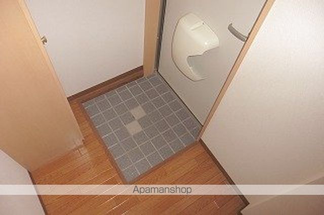 ラフォーレ1号館の内装写真