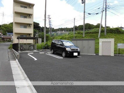 サニーハウス　Ｋ[1LDK/47.76m2]の駐車場