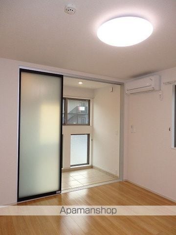 アストラムライン 中筋駅 徒歩12分 3階建 築12年の内装写真