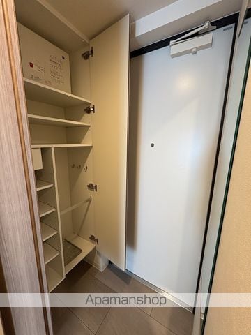 C0MF0RIALIV本町WESTQの内装写真