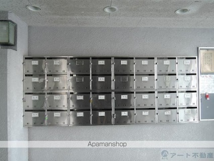 スカイビル萱町[2LDK/52.9m2]のエントランス2