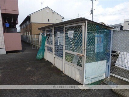 川崎マンション壱番館[2LDK/63m2]の共用部1