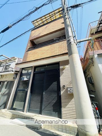 東マンションの外観写真