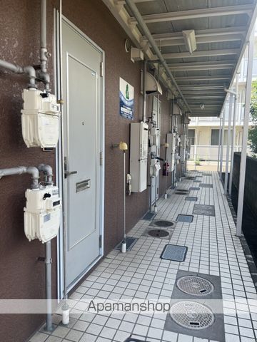 セジュール萩野町の玄関写真
