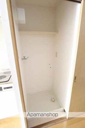 香川県高松市花園町１丁目[1K/26.1m2]の内装2