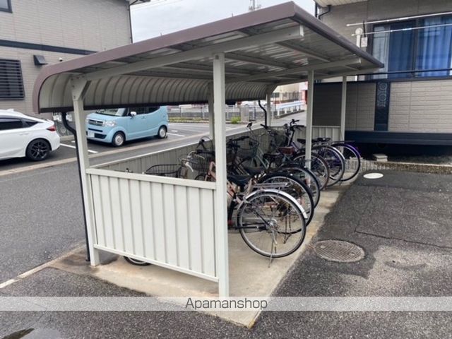 リバーパーク B棟の内装写真