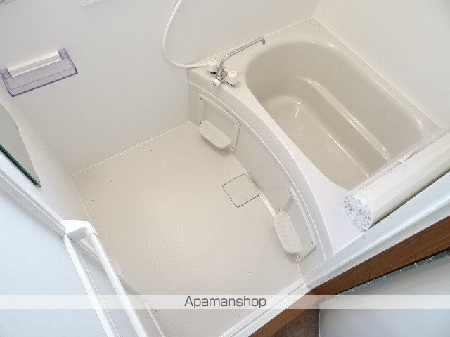 コモドヒルズDの内装写真