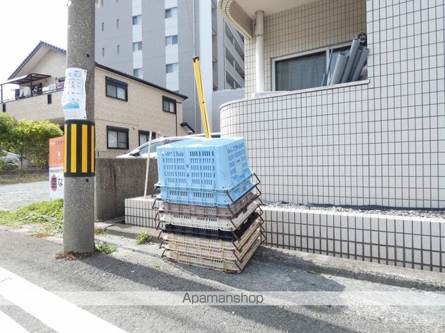 カーサ八幡の外観写真