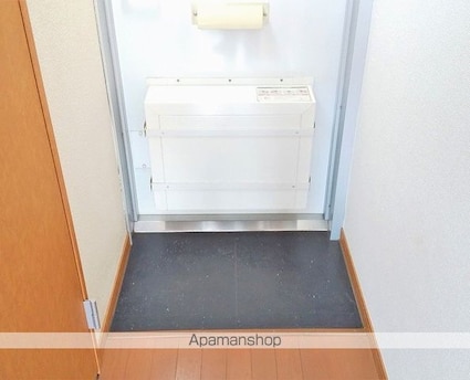 レオパレスＱＢＥ[1K/20.28m2]の玄関