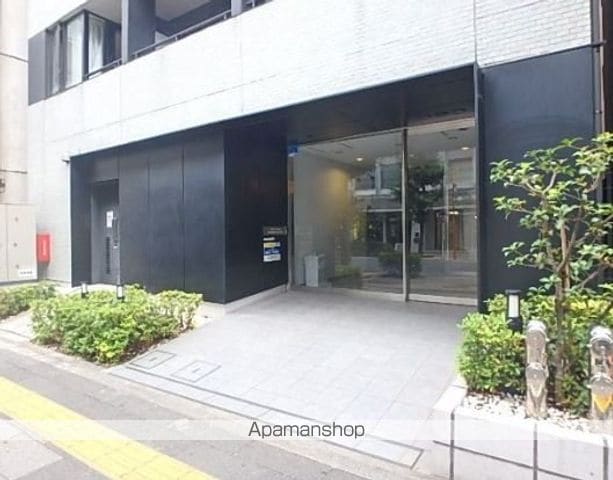 プライムアーバン南池袋の玄関写真
