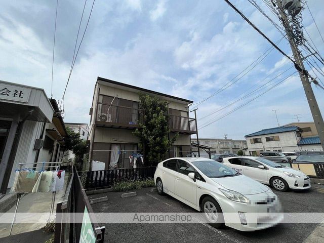 杉本アパートの外観写真