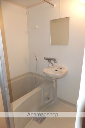 東京都武蔵野市境２丁目[1K/23.7m2]のバス