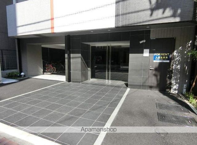 メインステージ東上野の玄関写真