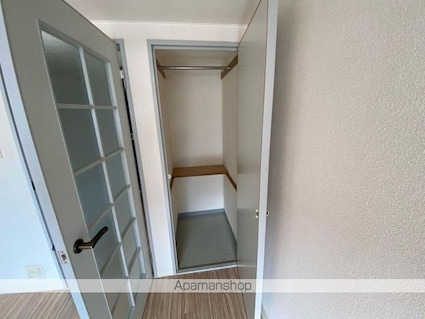 サンハイツ郷東[1K/18m2]の収納